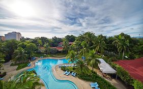 Cebu White Sands Resort y Spa